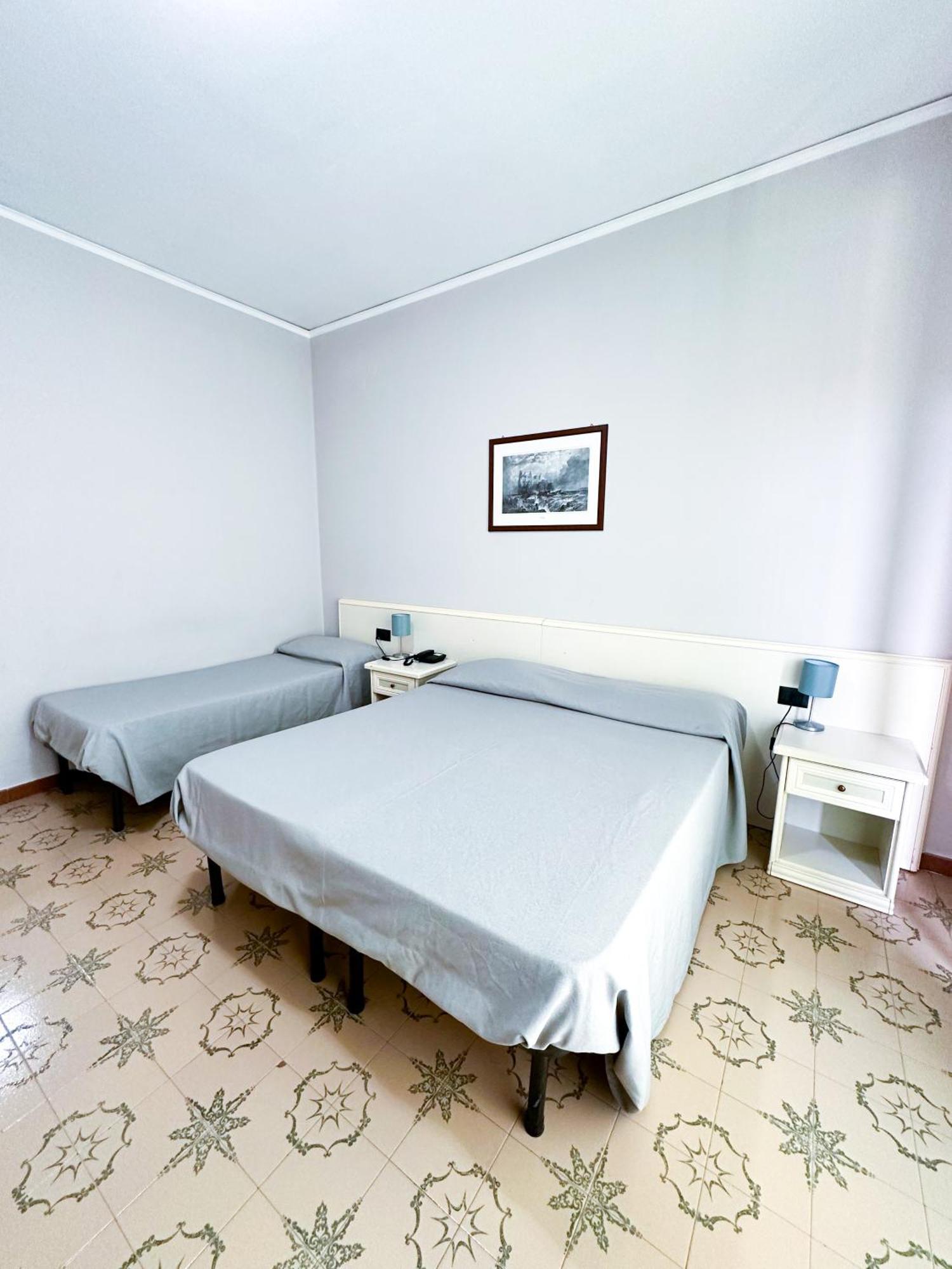 Hotel Europa Pontecagnano Eksteriør bilde
